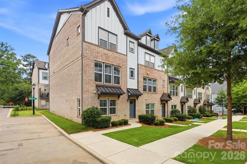 604 Tudor Park Way, Charlotte, NC 28211