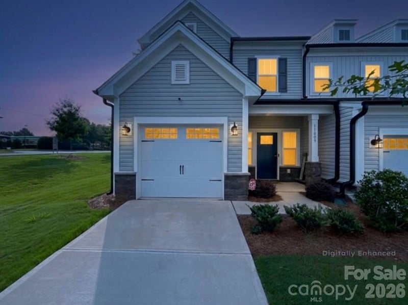 11009 Pagebrook Ln, Charlotte, NC 28214