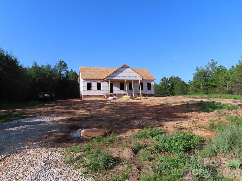 5444 Cemetary Rd, Fort Lawn, SC 29714