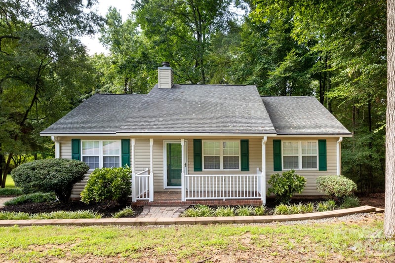 820 SE Clearview Ct SE, Concord, NC 28025
