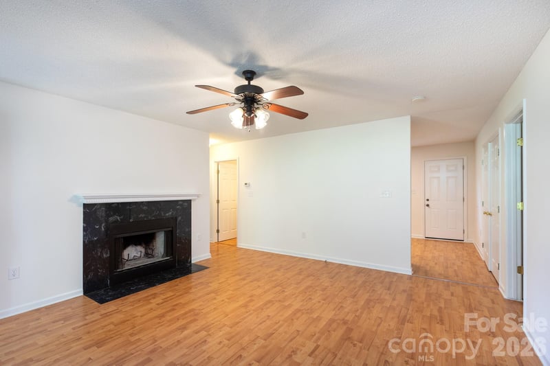 820 SE Clearview Ct SE, Concord, NC 28025
