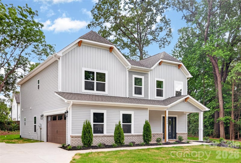 9006 Pinenoll Ln, Charlotte, NC 28215