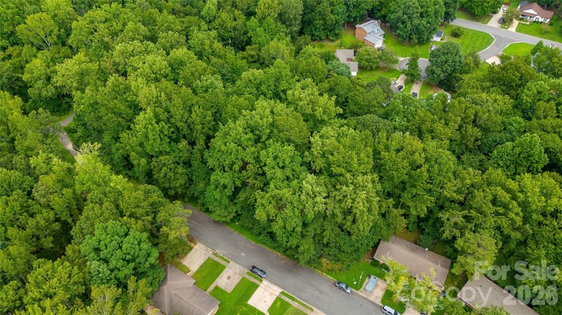 4601 Highlake Dr, Charlotte, NC 28215
