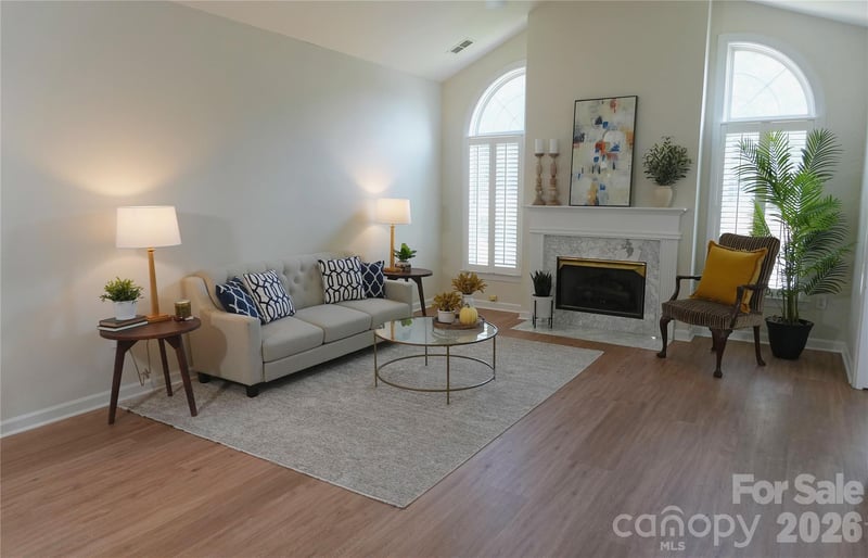 9920 Park Willow Dr, Charlotte, NC 28210