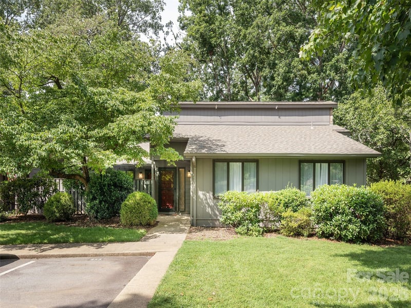 433 Crowfields Dr, Asheville, NC 28803