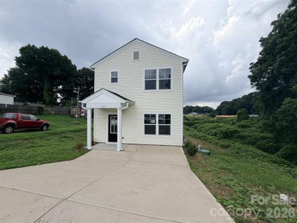 211 E 8th Ave, Gastonia, NC 28054
