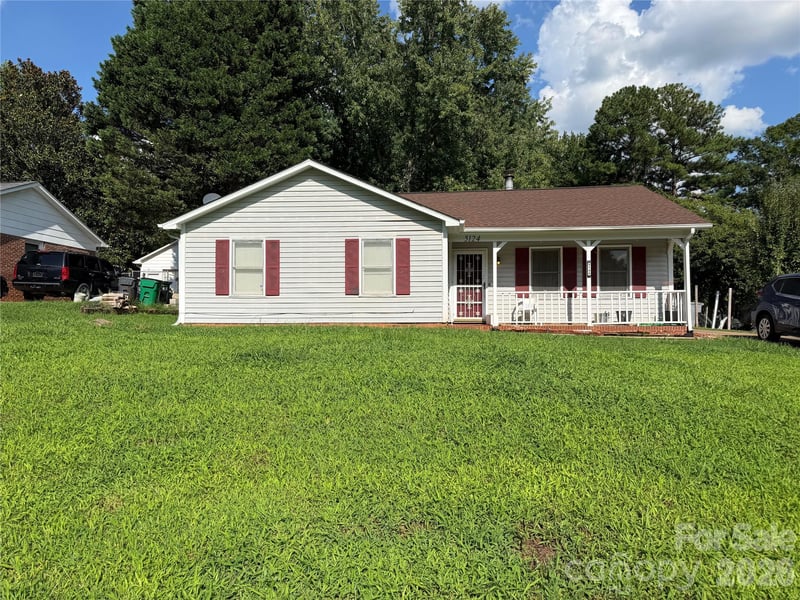 5124 Poplar Springs Dr, Charlotte, NC 28269