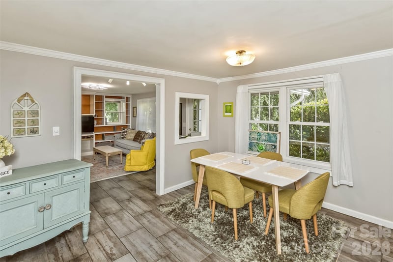 136 Flynn Branch Rd, Fletcher, NC 28732