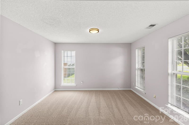 3042 Wyntree Ct, Matthews, NC 28104