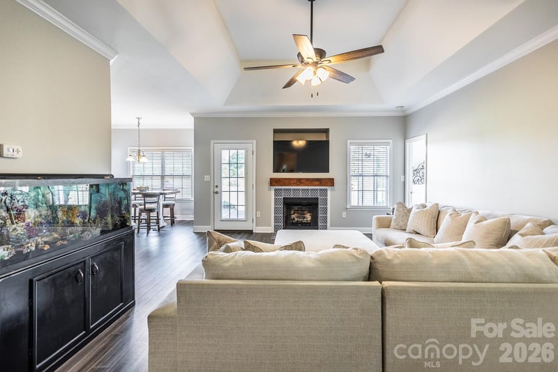 141 Logan Ridge Dr, Statesville, NC 28677
