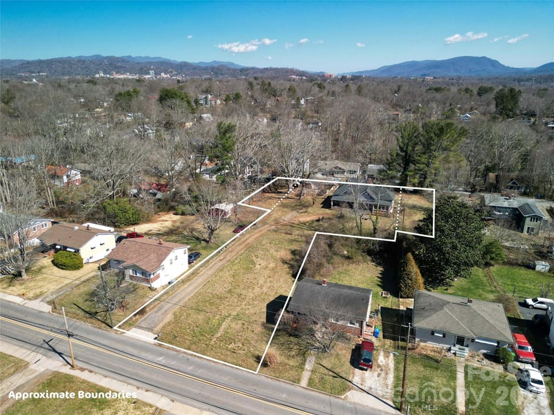 192 Brevard Rd #4, Asheville, NC 28806
