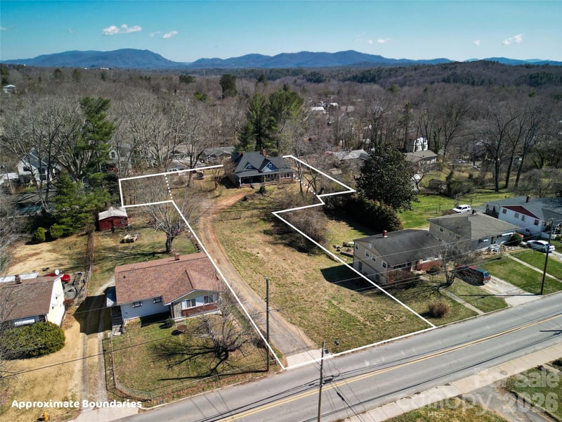 192 Brevard Rd #4, Asheville, NC 28806
