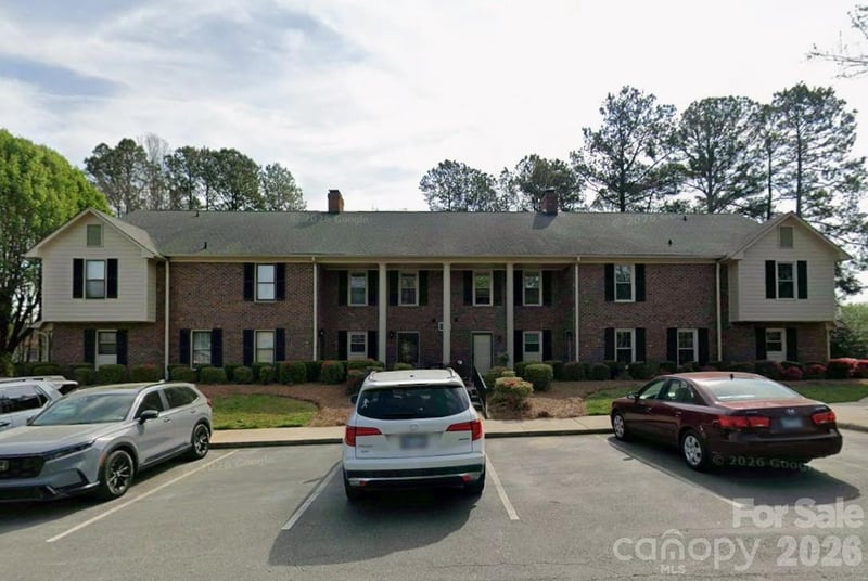 813 Jamestown Dr #6, Gastonia, NC 28056