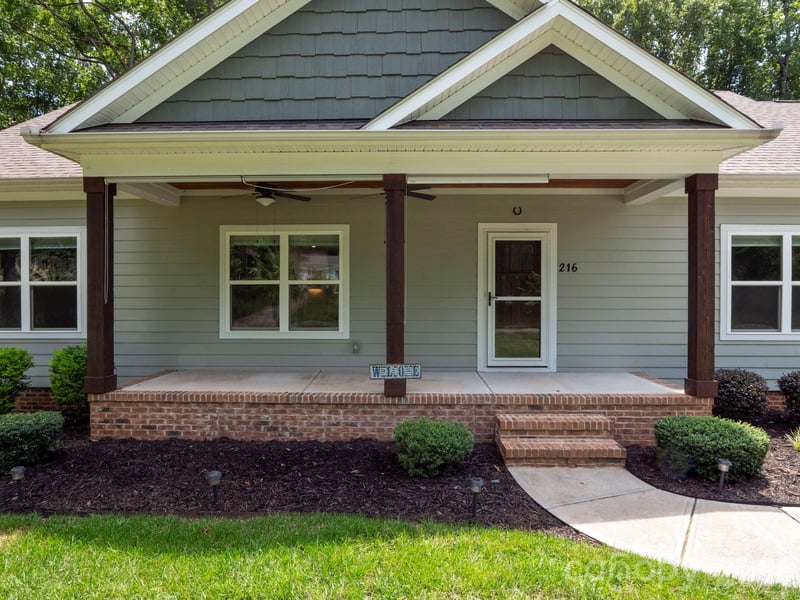 216 Paradise Dr #6, Belmont, NC 28012