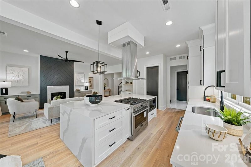 2025 South St, Charlotte, NC 28208