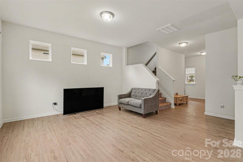 369 Settlers Grove Ln, Salisbury, NC 28146