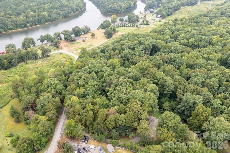 2127 Newhart Rd, Charlotte, NC 28214