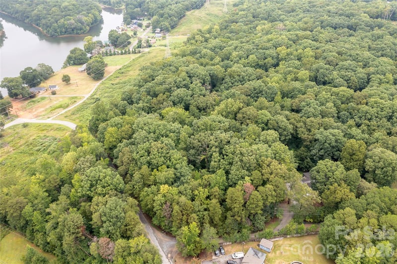 2127 Newhart Rd, Charlotte, NC 28214