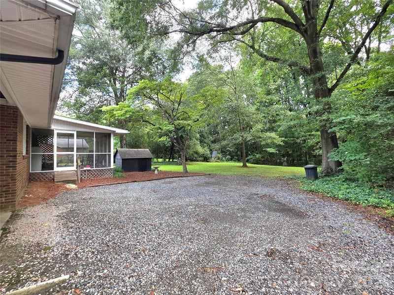 4913 S New Hope Rd, Belmont, NC 28012