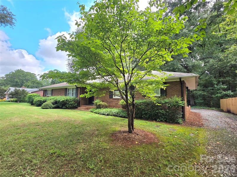 4913 S New Hope Rd, Belmont, NC 28012