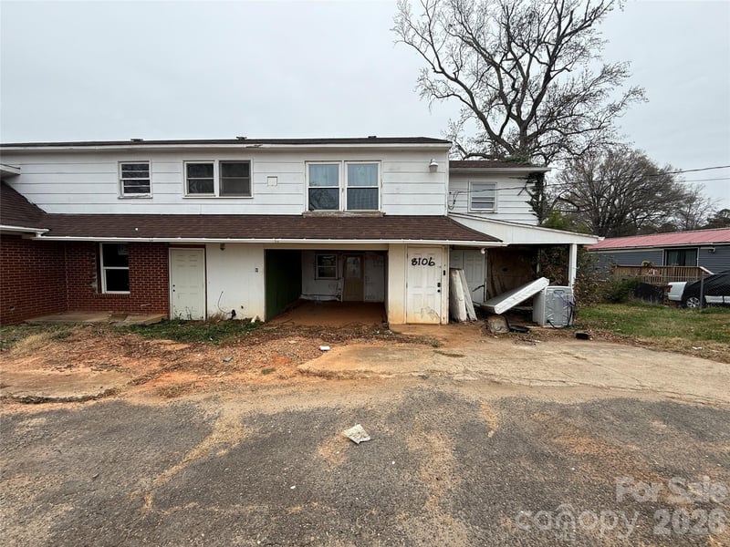 8106 Mount Holly Rd, Charlotte, NC 28214