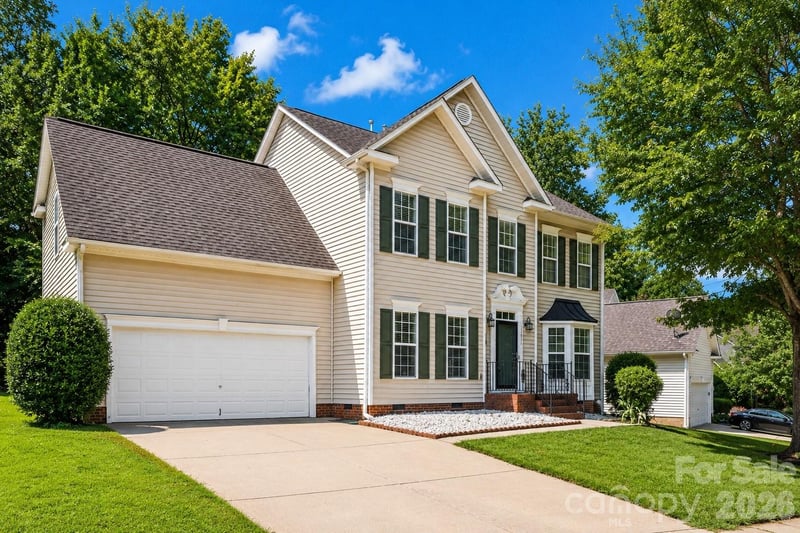 11938 Harmon Ln, Pineville, NC 28134