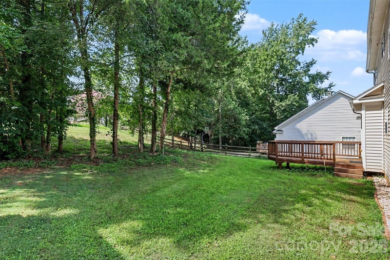 11938 Harmon Ln, Pineville, NC 28134
