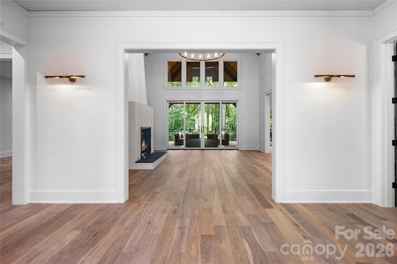 55 Settlers Cv, Brevard, NC 28712