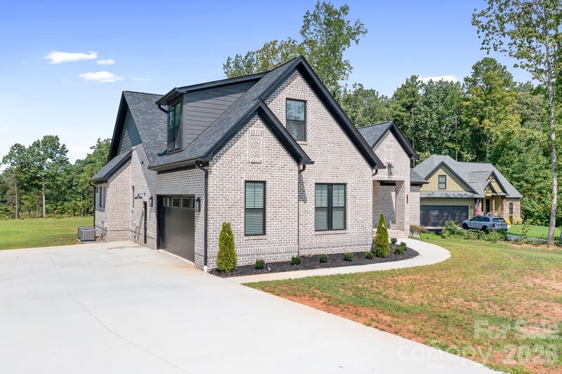 4137 Blair Rd, Maiden, NC 28650