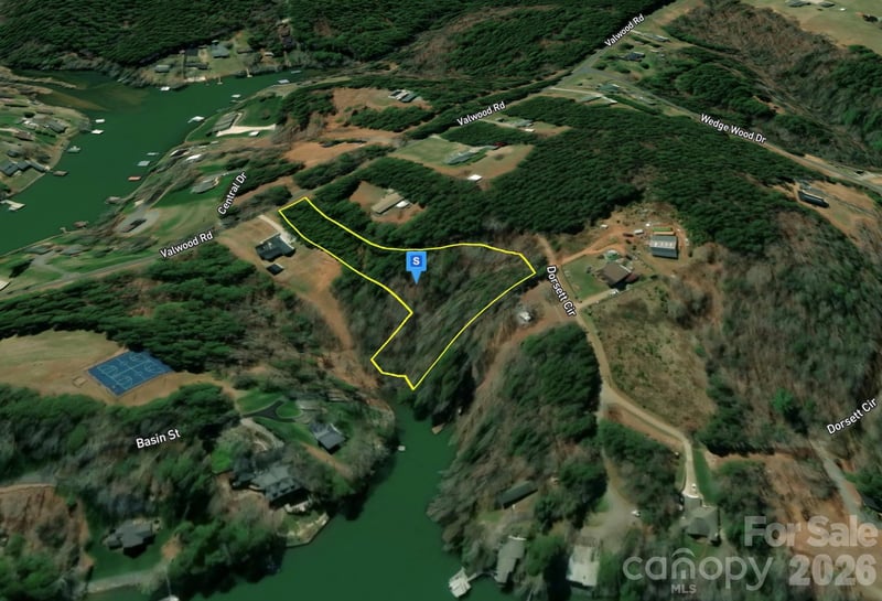6595 Valwood Rd, Conover, NC 28613
