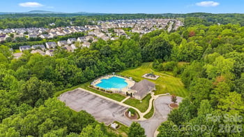 7244 Kenyon Dr, Denver, NC 28037
