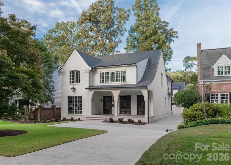 1220 Biltmore Dr, Charlotte, NC 28207
