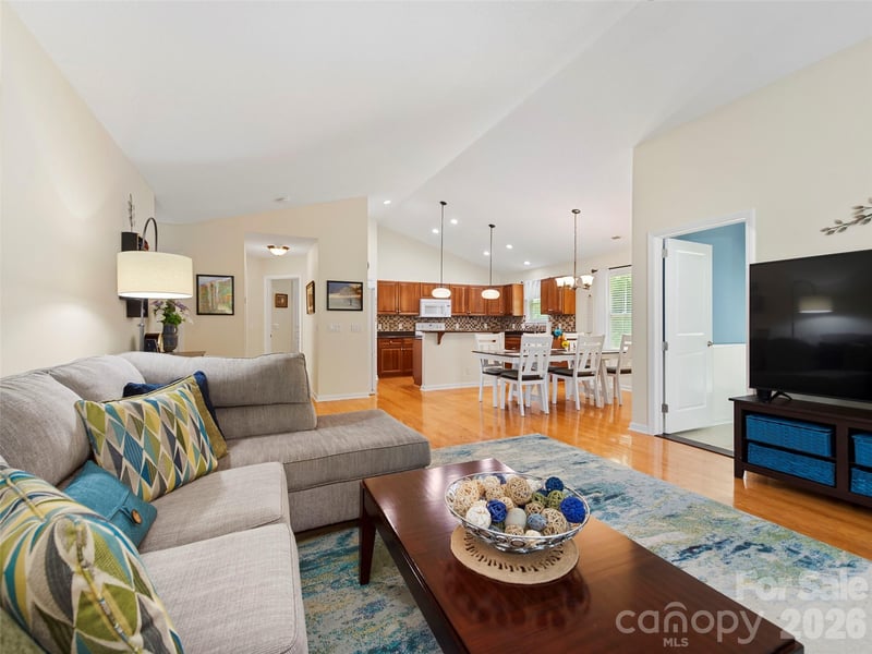 196 Snowy Egret Way, Hendersonville, NC 28792