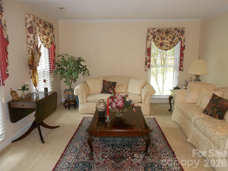 4002 Trehurst Ct, Charlotte, NC 28269