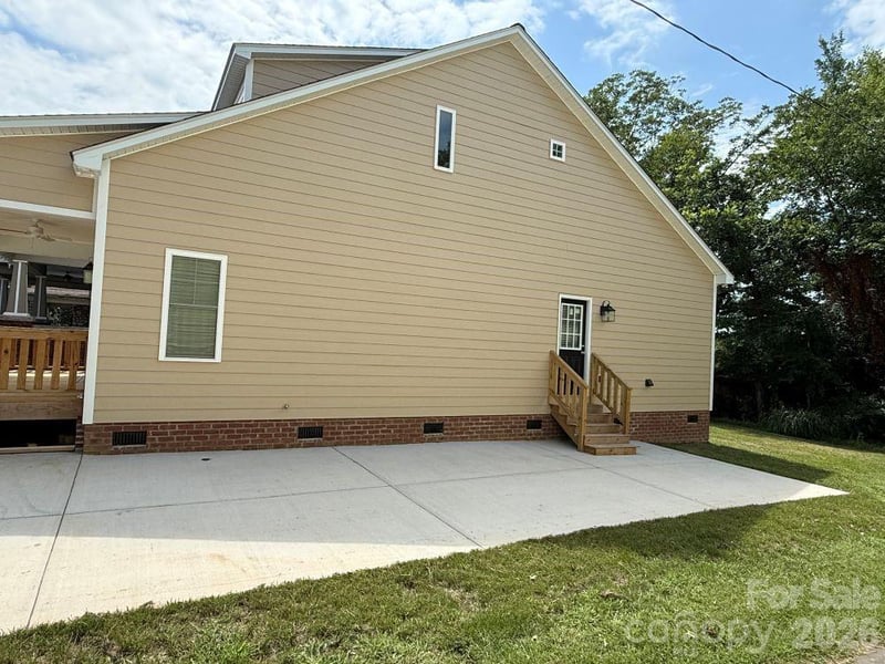 133 Circle Dr, Salisbury, NC 28144