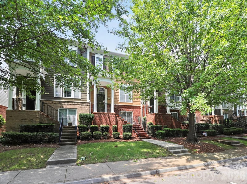 1060 Drayton Ct, Fort Mill, SC 29708