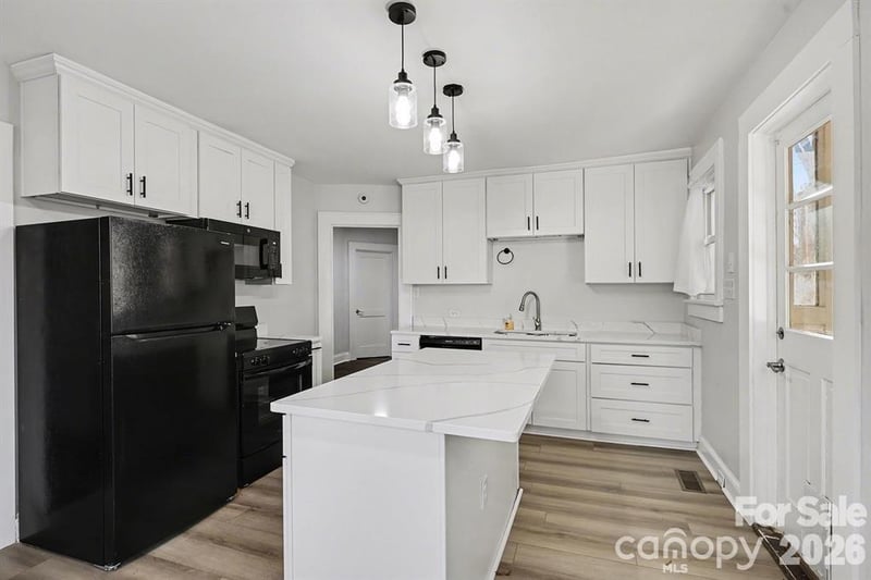225 Valley View Pl, Salisbury, NC 28144