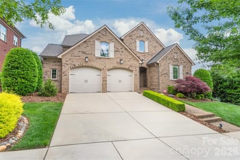 9223 Robbins Preserve Rd, Cornelius, NC 28031