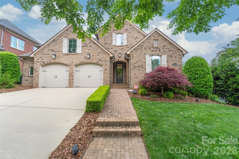9223 Robbins Preserve Rd, Cornelius, NC 28031