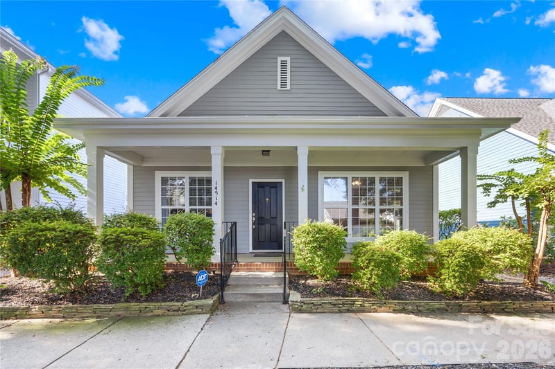 14514 Holly Springs Dr, Huntersville, NC 28078