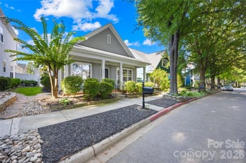 14514 Holly Springs Dr, Huntersville, NC 28078