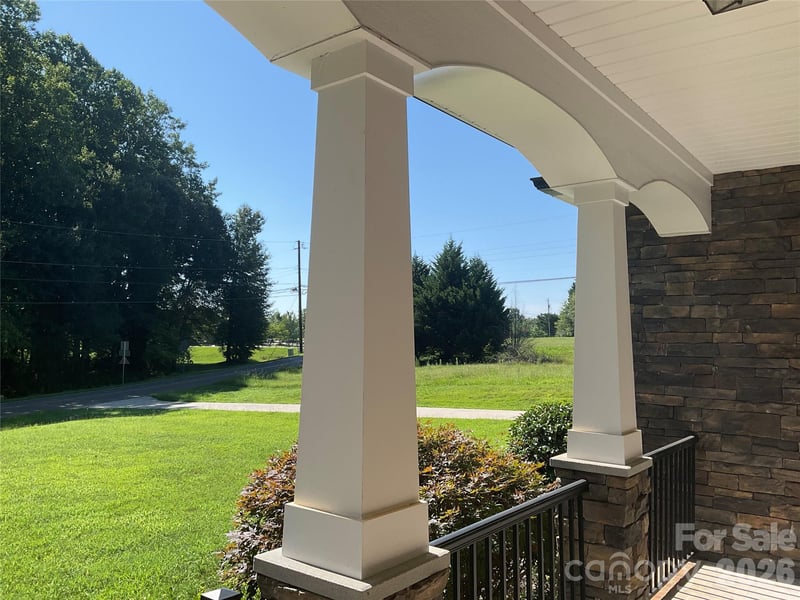 135 Blossom Hill Rd, Lincolnton, NC 28092