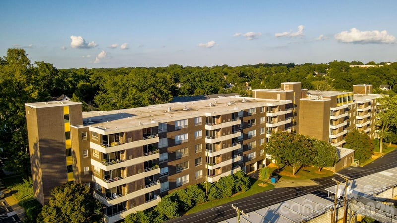 1300 Reece Rd #412, Charlotte, NC 28209