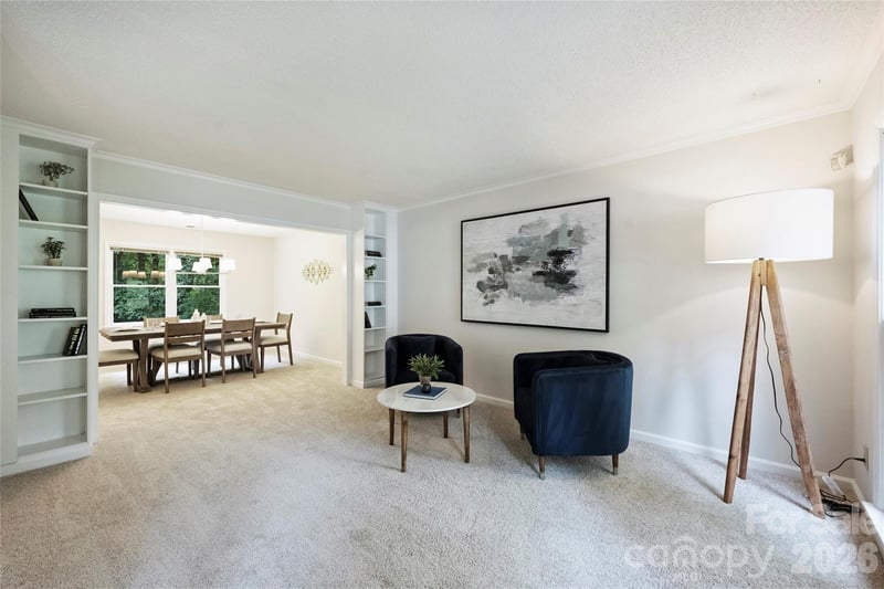 7224 Canyon Dr, Charlotte, NC 28262