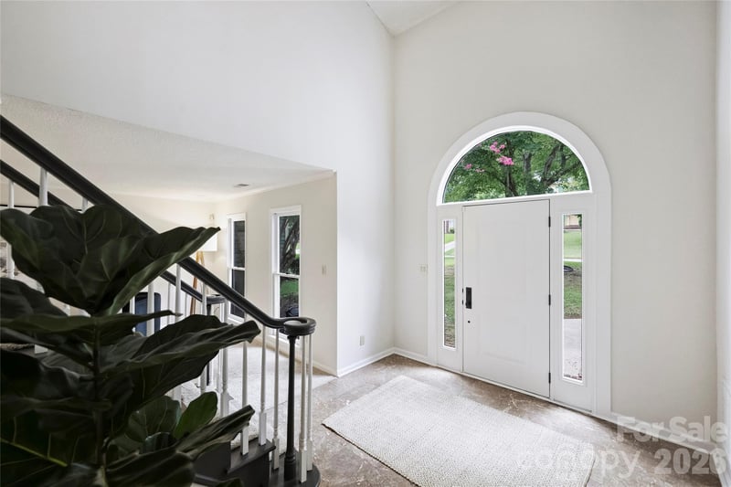 7224 Canyon Dr, Charlotte, NC 28262