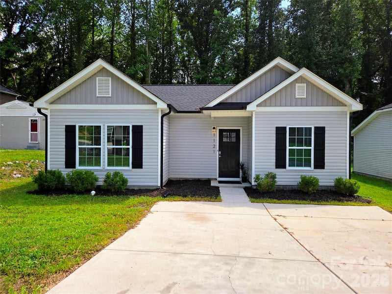 1121 Cleveland Ave, Gastonia, NC 28052