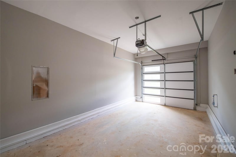 2973 Hughey Dr, Newton, NC 28658