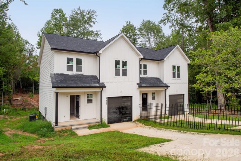 2959 Hughey Dr, Newton, NC 28658