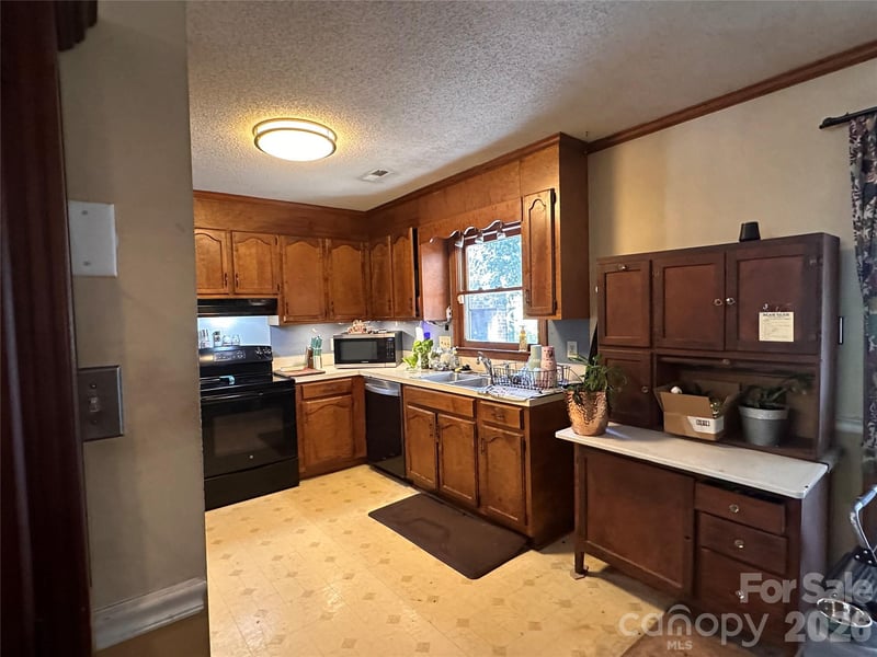 2825 Allenton Trails Ln, Charlotte, NC 28212