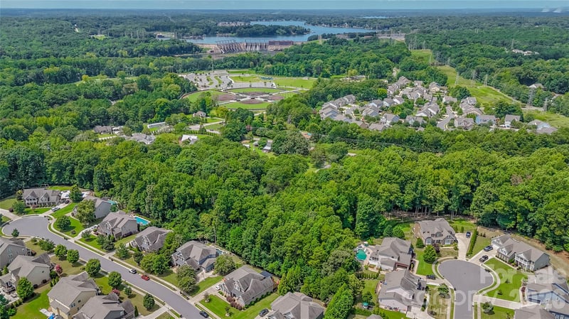 1298 Gardendale Rd, Fort Mill, SC 29708